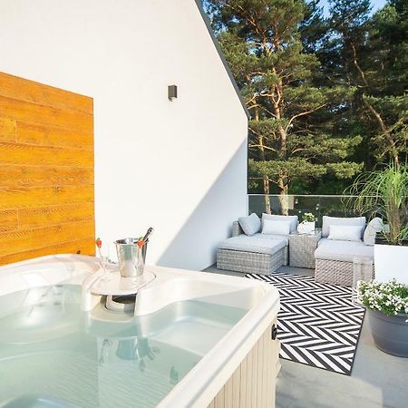 Przyplywy & Odplywy Hotel Jastrzębia Góra Eksteriør billede